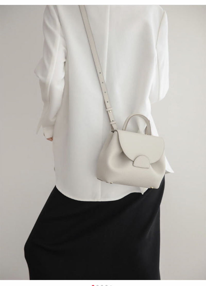 Bag French Niche New Western Style Bag Light Luxury Fashion Handbag Shoulder Messenger Bag Female