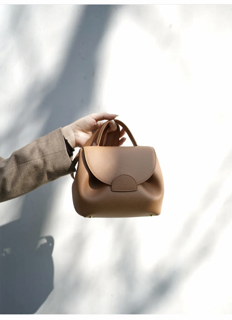 Bag French Niche New Western Style Bag Light Luxury Fashion Handbag Shoulder Messenger Bag Female
