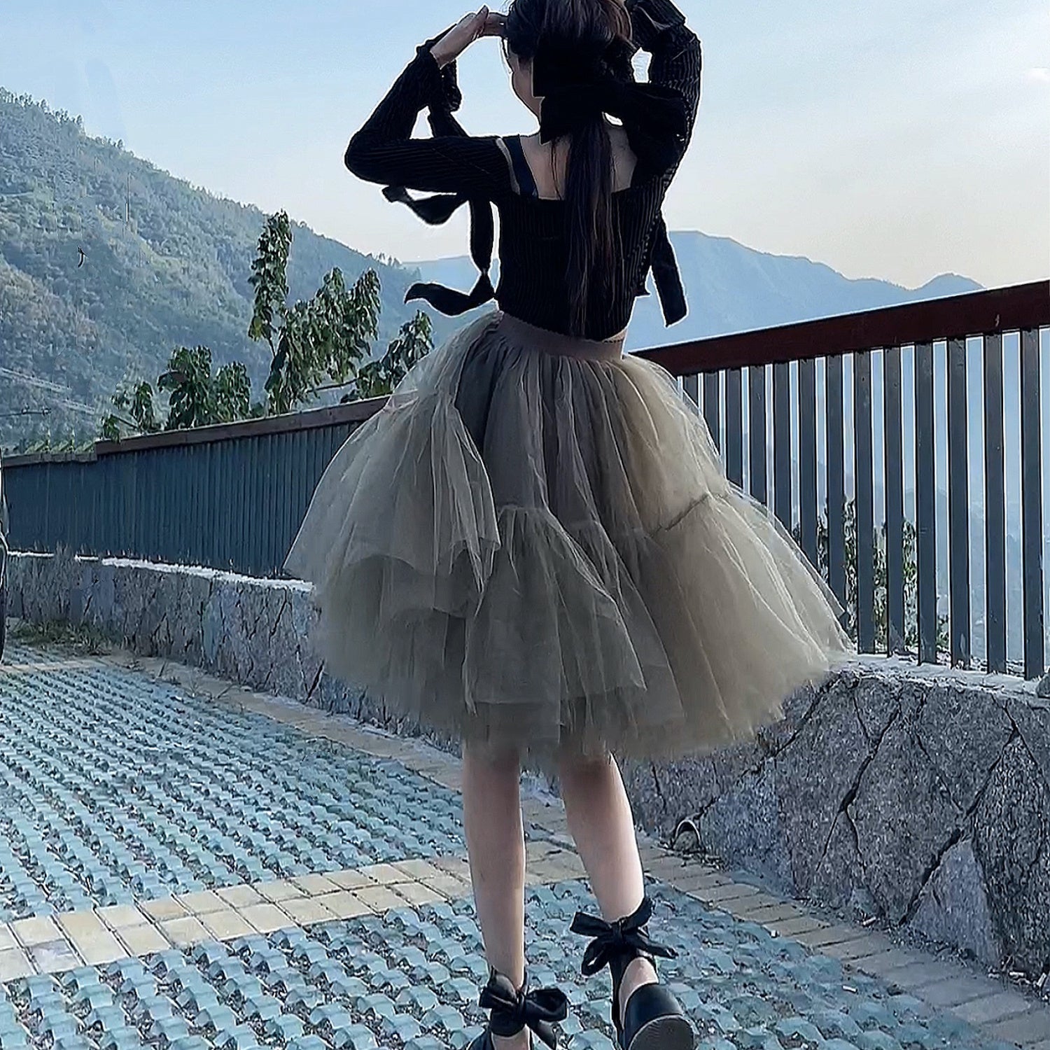 Black Tulle-Layered High-Waist A-Line Skirt, Women's Tutu Skirt Mesh Splicing Skirt Multi-layer Cake A-line Pleated Skirt Fairy Skirt