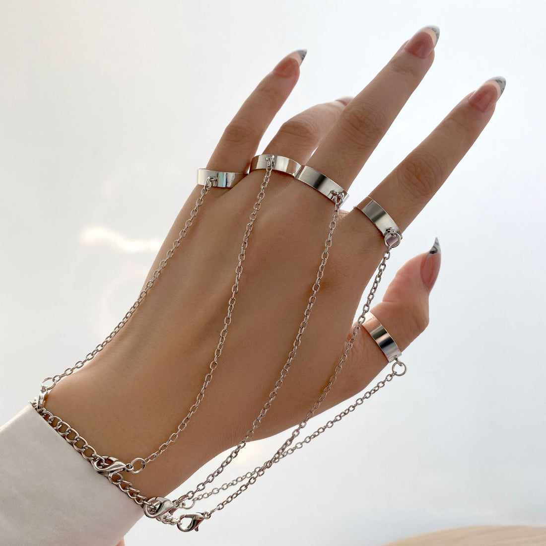 Fashion Punk Finger Siamese Bracelet Ring
